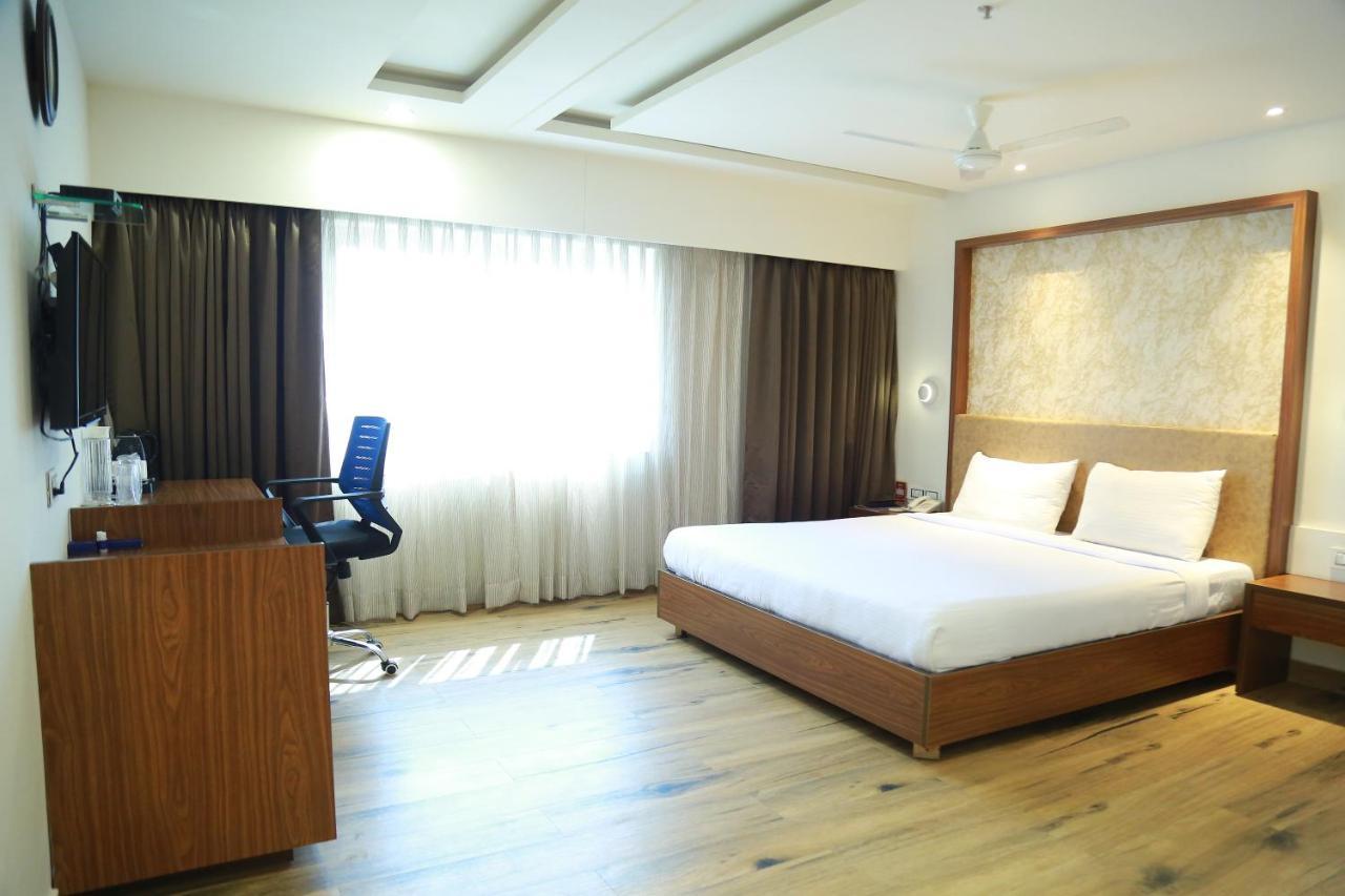 Hotel Shubham Palace Hyderabad Exterior photo